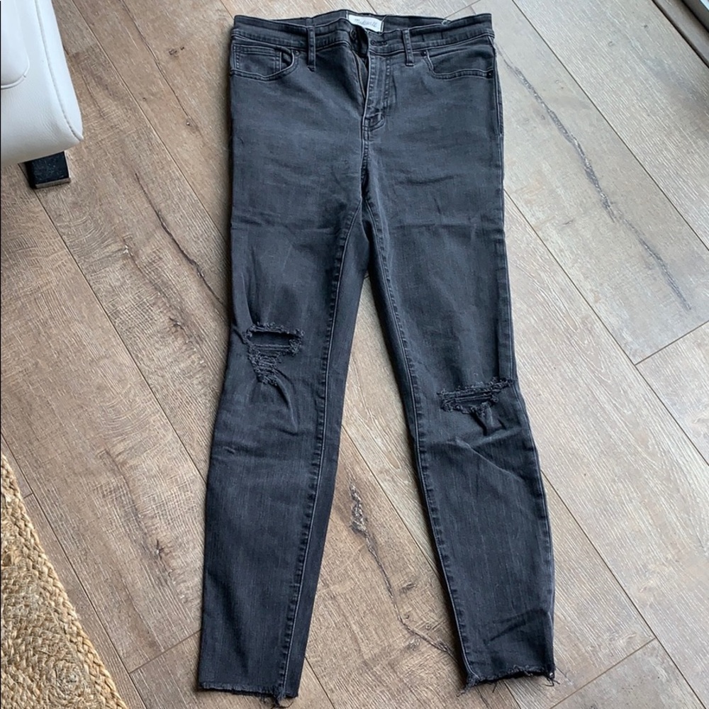 Madewell Distressed Black Skinny Jean - Size 30